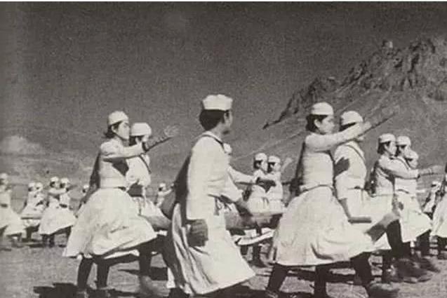 苏联|战败后，日本如何迅速恢复人口到1亿？使用的方法简单却令人不齿