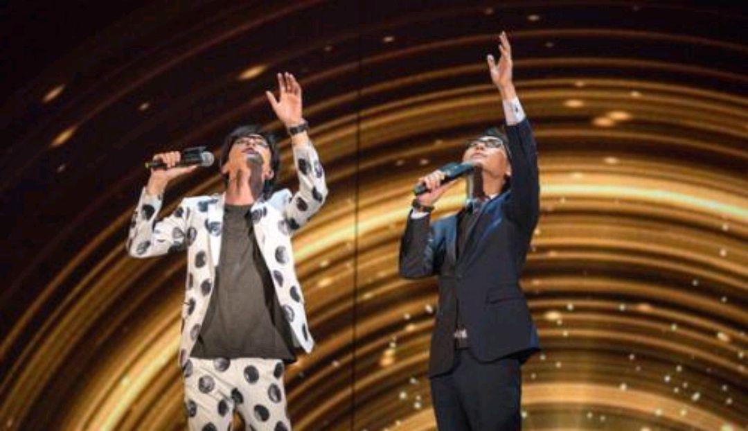 #吴京#薛之谦的一首暖心歌曲,花光所有运气遇见你,虐心且动听