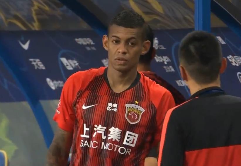 上海上港|7号还是9号？上海上港只用中超第一战，就帮助佩雷拉找到了答案