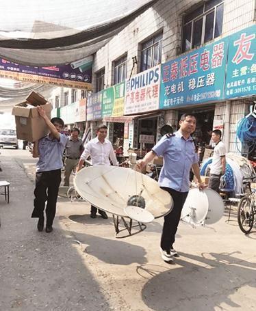 伊隆·马斯克|马斯克甩向世界的一口锅