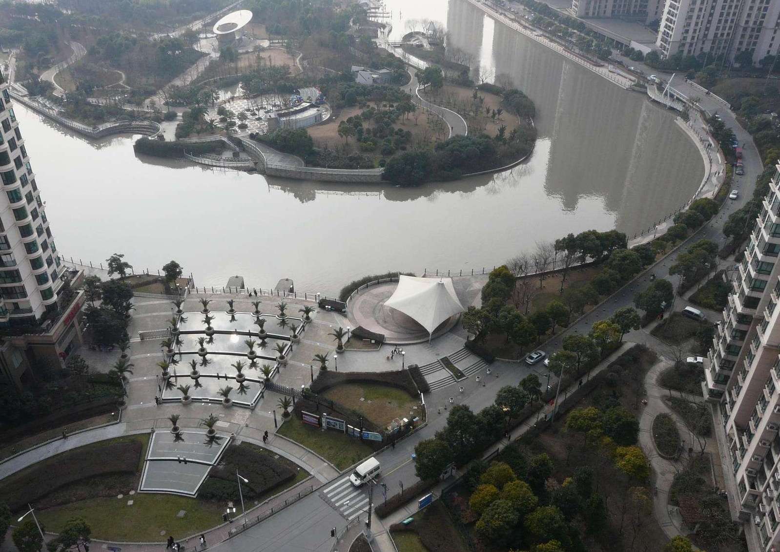 上海市|上海“巨型魔幻”小区,面积超欧洲一个国家,自己回家都会迷路