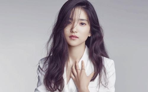 宋仲基|双宋事件一年后，宋仲基首携女伴亮相，惊艳众人