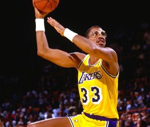 勒布朗·詹姆斯|假如詹姆斯今年夺冠了，他的历史地位该怎么排？