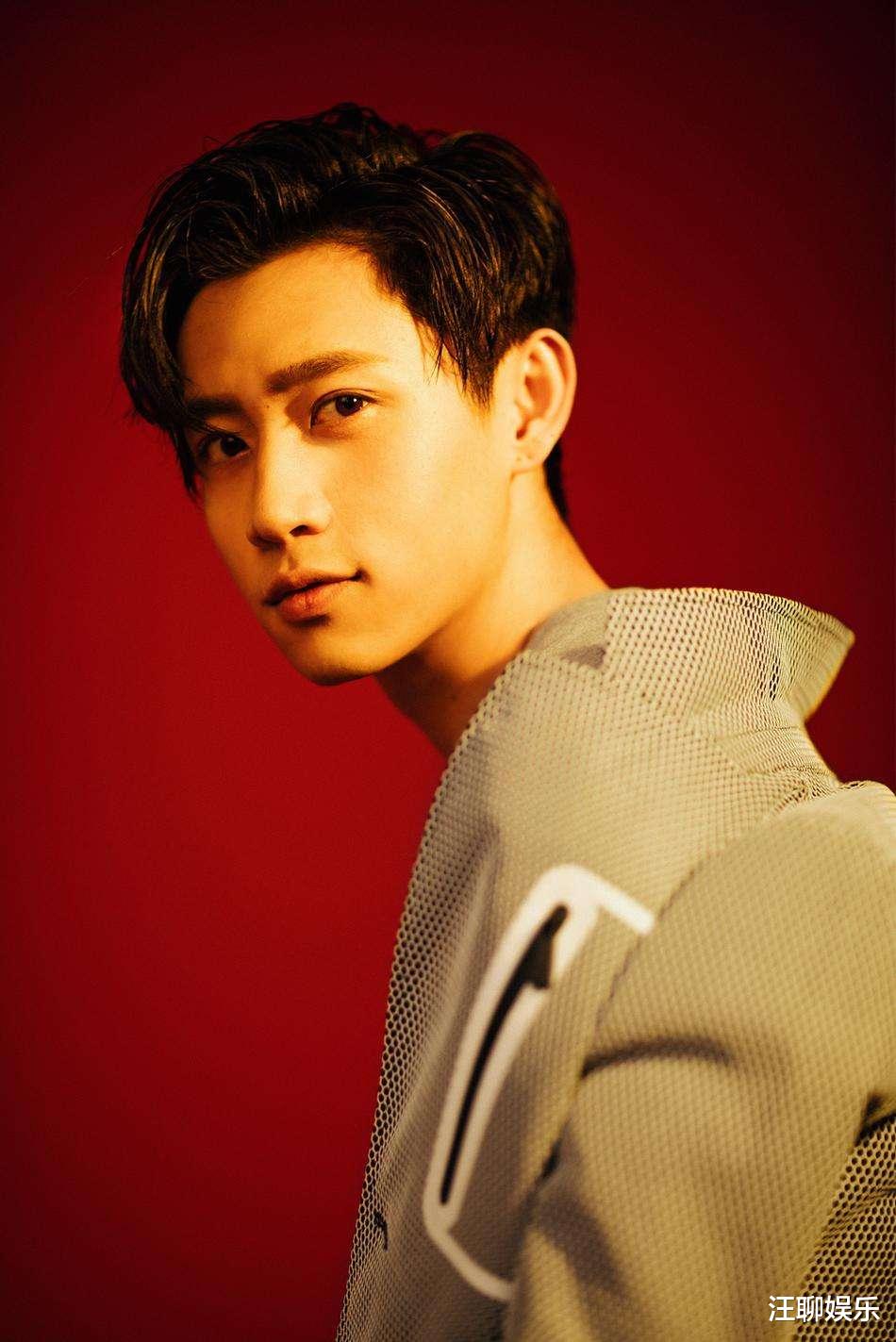 魏晨@魏晨官宣婚讯，华语乐坛欠他的，如今再也没有机会偿还