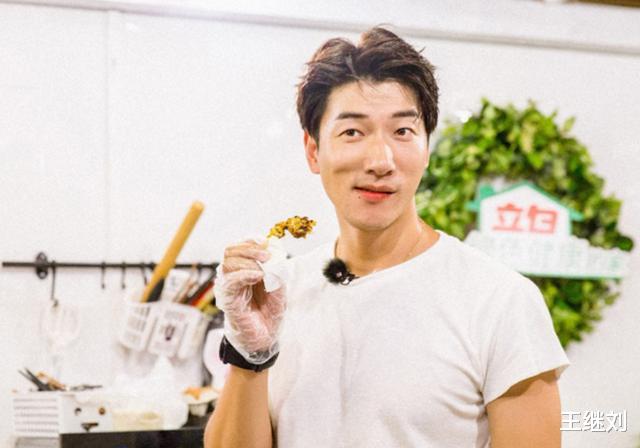 小小志|林志颖儿子“脱缰式”长大,身高已达172cm妈妈肩头:伙食吃太好