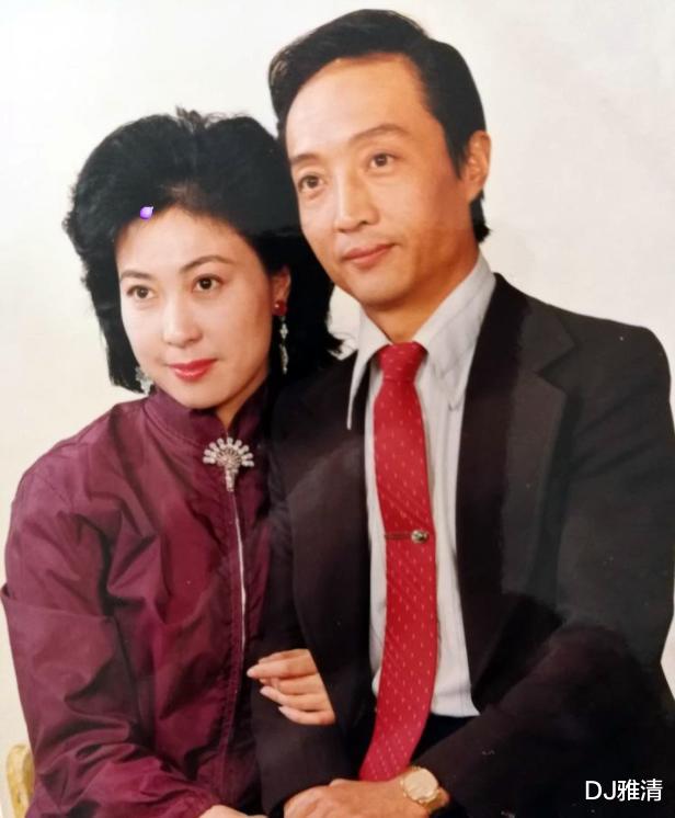 李光|79岁李光近照曝光,谈与妻子沈健瑾的爱情故事,仅四个字便令人泪目