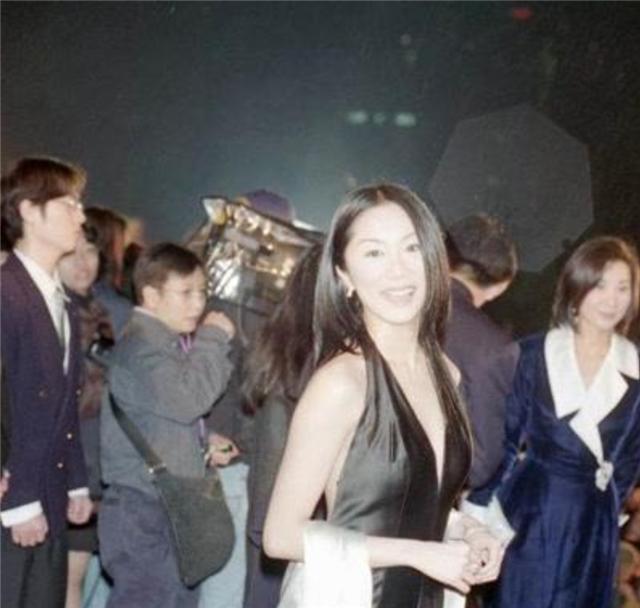 臆说古史|\＂最惨小三\＂徐凤华：“逼宫”7年终上位，入豪门3年却因患癌而死