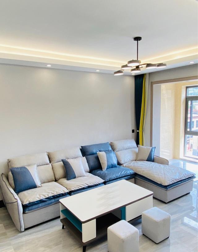 |新房装修自己一手包办，期间跑坏一双鞋，看到最终效果再累都值得