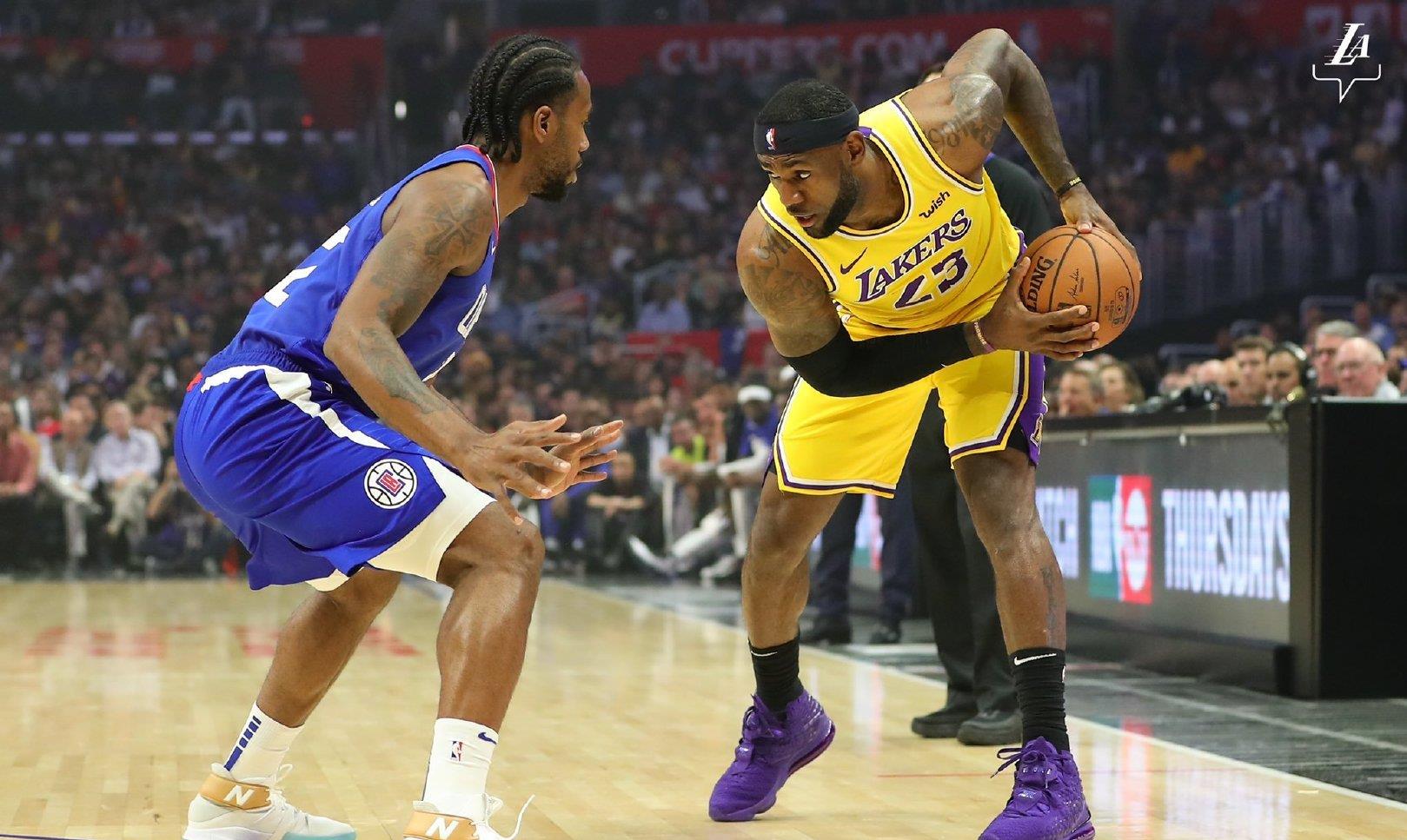 勒布朗·詹姆斯▲老詹小卡有何差别？02年榜眼直言：一个现役最强，一个仅有大心脏