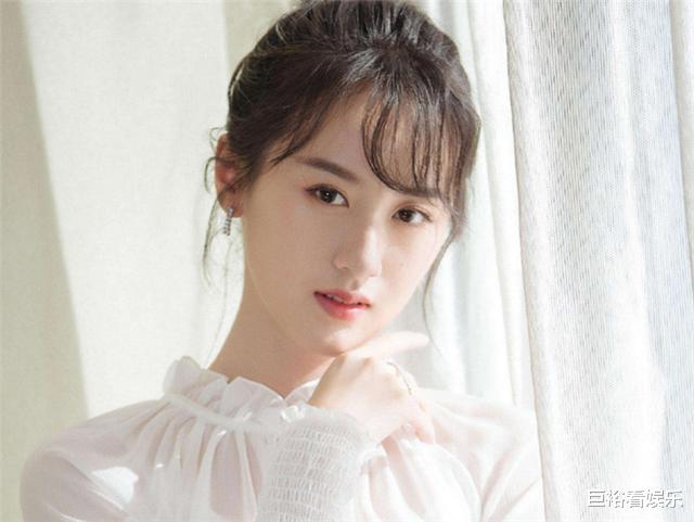 袁冰妍|袁冰妍最美的角色,不是褚璇玑,更不是丫头,而是一袭白衣的她!