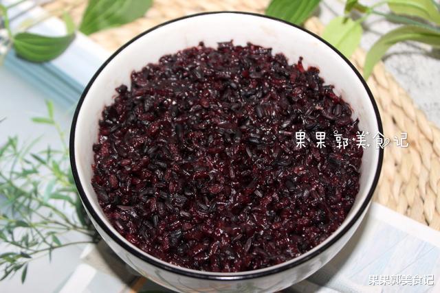 「钟南山」钟南山教授建议：少吃白米饭，多吃这种食物，增强体质很关键