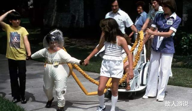 温岭|12岁才走出隔离罩的“泡泡男孩”，临终前第一次触摸到了妈妈