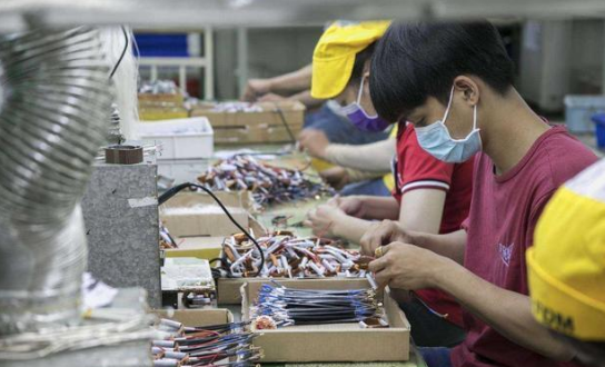 越南|搬离中国时头也不回,如今遇危机再回来,中国市场“进出自由”?