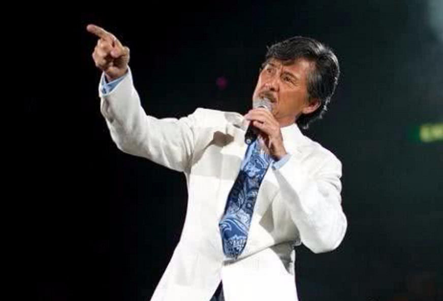 「华语乐坛」华语乐坛公认的铁肺高音，第一位已经淡出娱乐圈，第三位最可惜