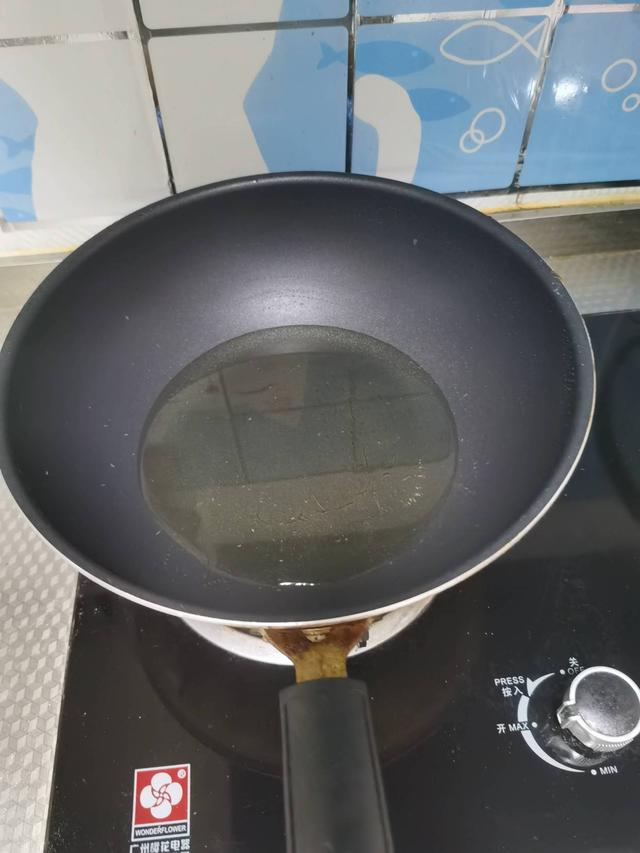 「胡萝卜」最明目的不是胡萝卜,而是它,隔三差五做给孩子吃,慢慢摘掉眼镜