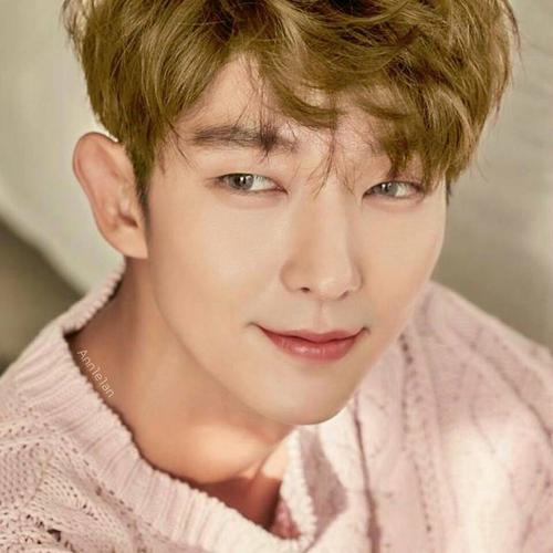 李准基|“被上帝搞乱性别”的艺人,美国北极星,韩国李准基,而她是中国的代表