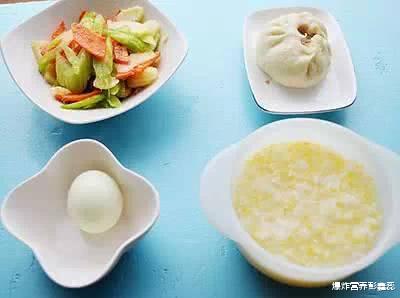 『张文宏』张文宏多次强调早餐不许喝粥？关于喝粥的几个真相，要彻底明白了