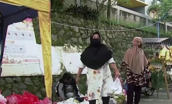 印度尼西亚|滞销货物全部送来中国，珍贵资源卖给美国，中国这次拒绝有错吗？