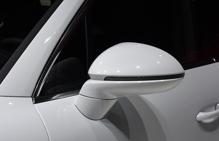 保时捷卡宴|不要奔驰GLE而买了保时捷卡宴,1300公里后,车主说了心里感想!