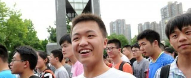 [本科线]2020成绩未达本科线，是否要去复读？高三班主任给出了三条建议