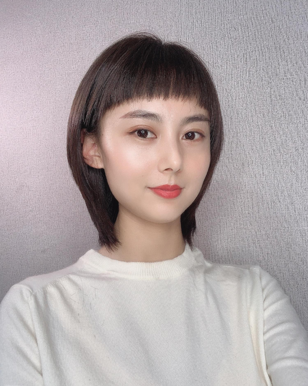 瘦脸|今冬新时尚发型20款，不论长短都很美，立体瘦脸好打理