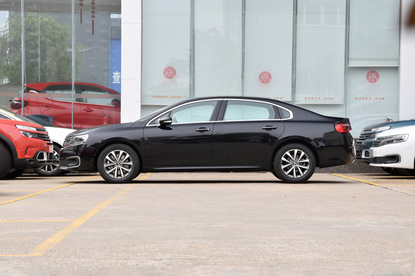 新车|当年高达72万，比奔驰E还舒适，现和凯美瑞一个价，可惜30天卖191辆