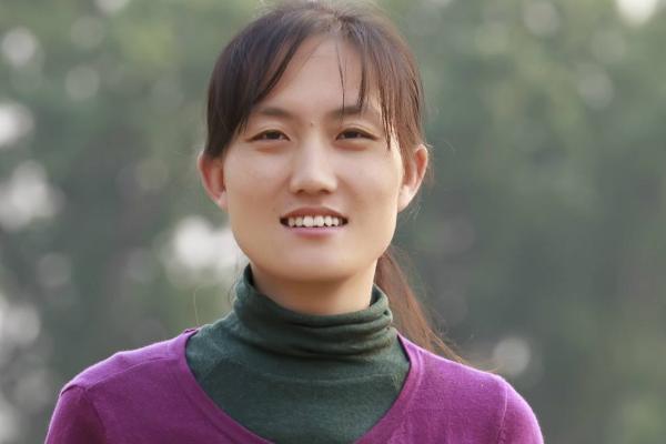 清华大学|她是中国学历最高的农民,清华毕业后种地11年,年收入8百万