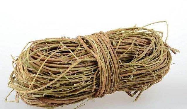 枸杞：枸杞三斤抵不上此物一钱，泡水连续喝几天，肝火降了，胃也变好了