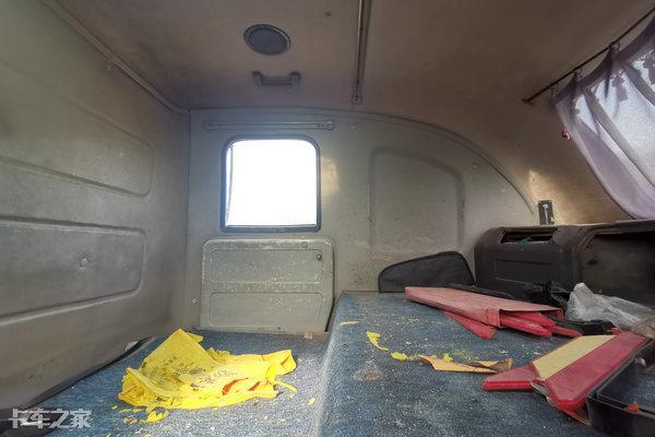 房车|这可能是最早的生活舱卡车,解放四大房车版你见过吗?