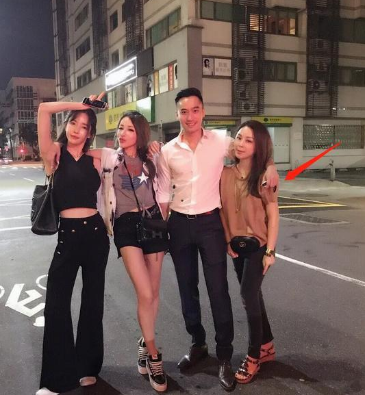 结婚|结婚多年形同陌路！细数娱乐圈里不离婚的明星怨侣们