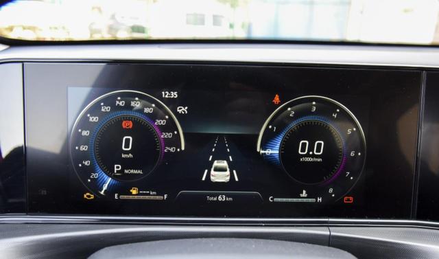 长安逸动■长安逸动PLUS怎么样？首批车主说出了用车感受 有褒有贬很真实