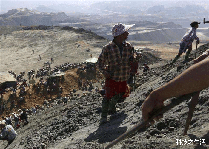 『』地球还有另一个“中国”?会中文用人民币,中国人无疑了!