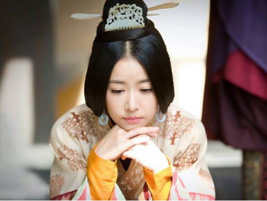 阴丽华|置换的妻与妾,阴丽华的一生,是封建王朝中接近完美的神话