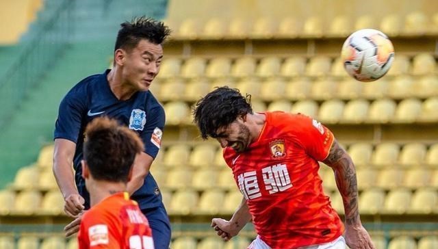 国足|不离开!国足“尴尬”归化核心明确表态,想要为国效力