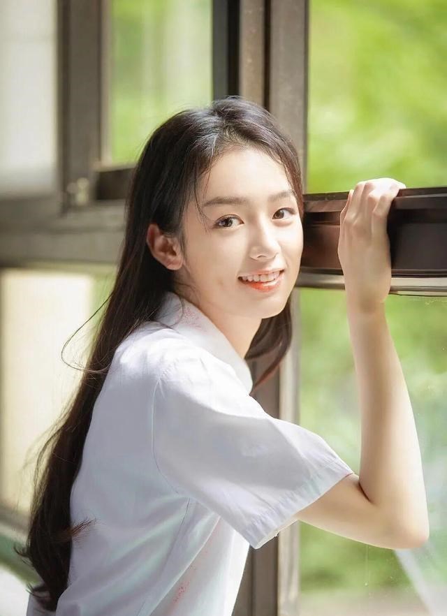 「彭昱畅」彭昱畅承认恋情,妹妹张子枫大方送上祝福!之后还不约而同官宣