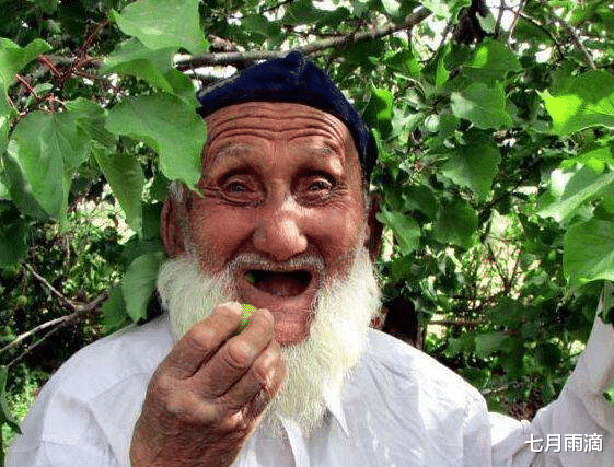排便|每天能在这两个“时间点”排便的人，恭喜你，说明你的寿命会很长