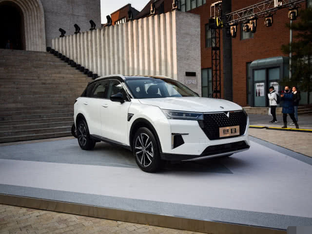 「日产启辰」启辰星上市，售价不到15万，190马力，油耗才6.1L，还要啥途观l