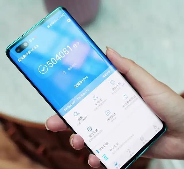 麒麟990|比肩P40Pro价格却一半?50倍变焦+麒麟990,一款被严重低估的王牌