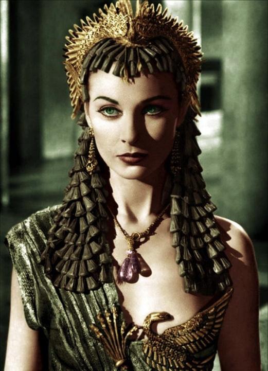 刘晓庆|美貌倾城的\乱世佳人\，费雯丽惊艳了一个世纪，为何最后走向疯癫