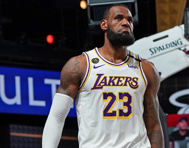 勒布朗·詹姆斯|2比0领先输G3,詹皇G4惹不起!场均34分+胜率78%,必率湖人取赛点?