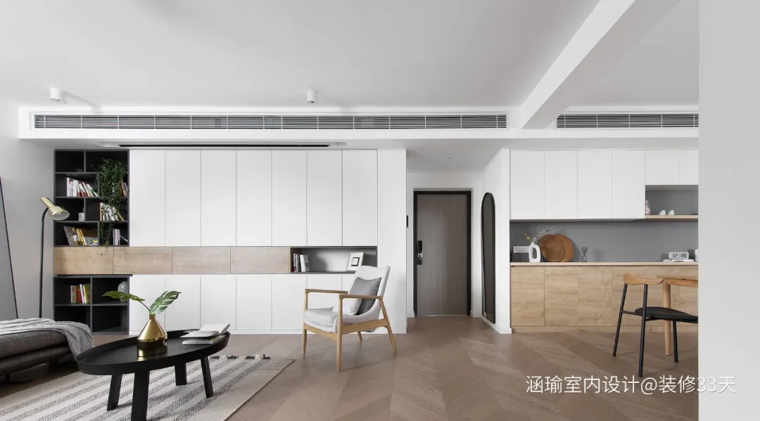 「」装修设计：越来越多人家里这样做「入墙式」柜子