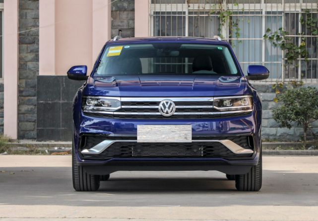 大众途昂|大众版“宝马X6”,弹射起步6.9秒破百,4.9米车长,比途昂便宜