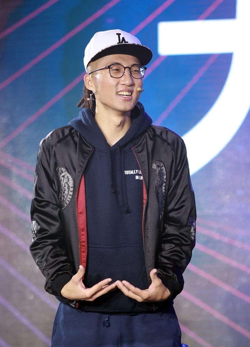 中信银行▲中信银行：如果有百分之三百的利润，资本就敢践踏一切法律！