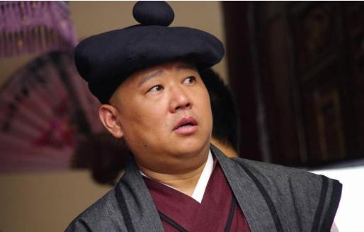 郭德纲|痛骂郭德纲没艺德，当年还想打郭德纲，因面相在圈内无人敢惹他？
