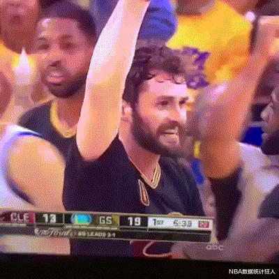 凯里·欧文|凯文勒夫晒勒布朗詹姆斯送的新年礼物！ 前队友凯里欧文扎心了