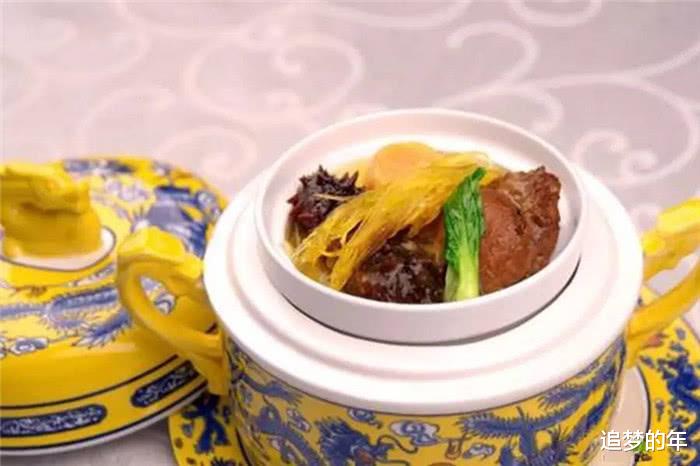 淮扬菜■中国最顶级饭局：一场国宴是怎么吃的？看了后口水止不住的流！