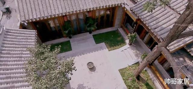 古董|王刚的豪宅真豪啊!四合院里全是古董,真不愧是“和珅”和大人