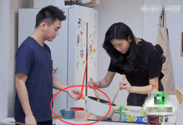 |奚梦瑶减肥上瘾,看清她吃面用的“碗”?我连吃5碗都不嫌多