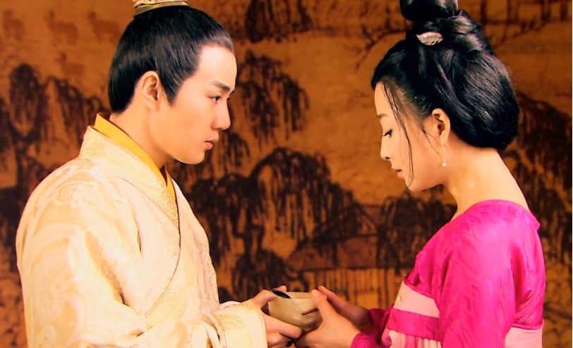 【李世民】李世民驾崩后，李治如何处置父亲留下的15位貌美如花的后妃？