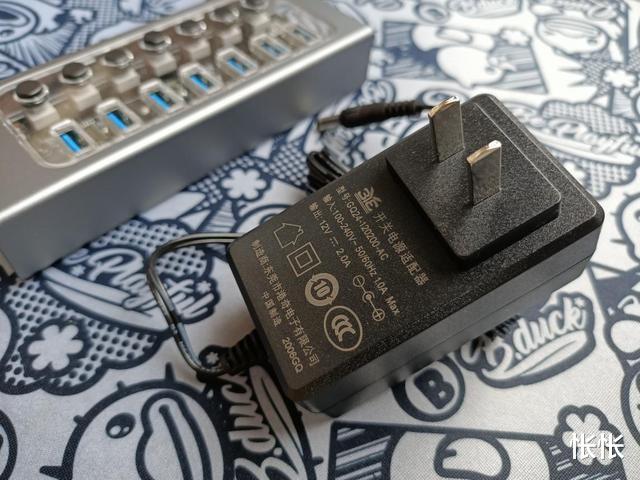 李开复|ORICO HUB|扩展传输一站式服务，让便携与安全间自由律动